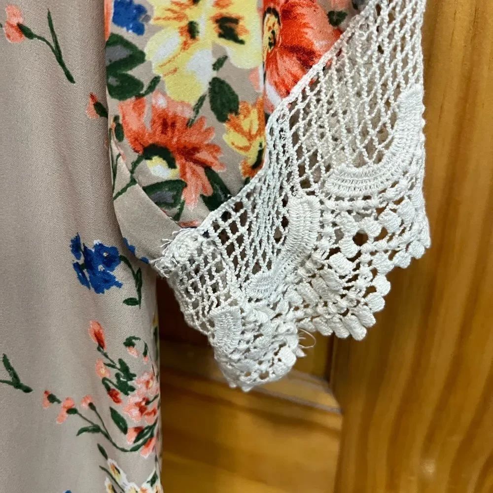 Umgee floral cardigan size M/L - Picture 2 of 6